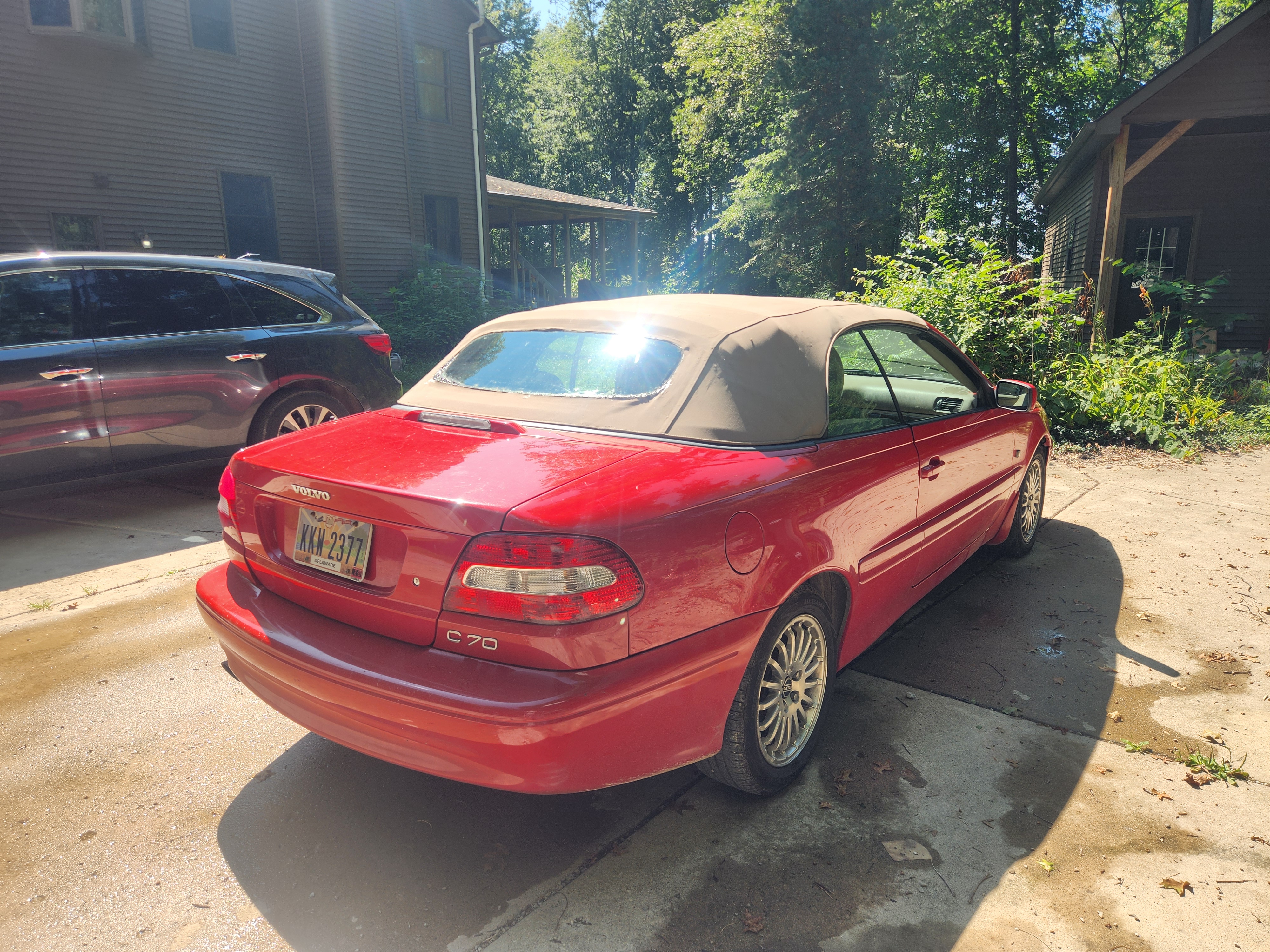 Used 2004 Volvo C70 LT FWD image 6