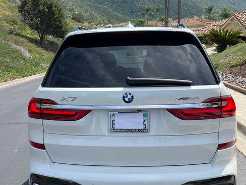 Used 2019 BMW X7 xDrive50i w/ M Sport Package image 4