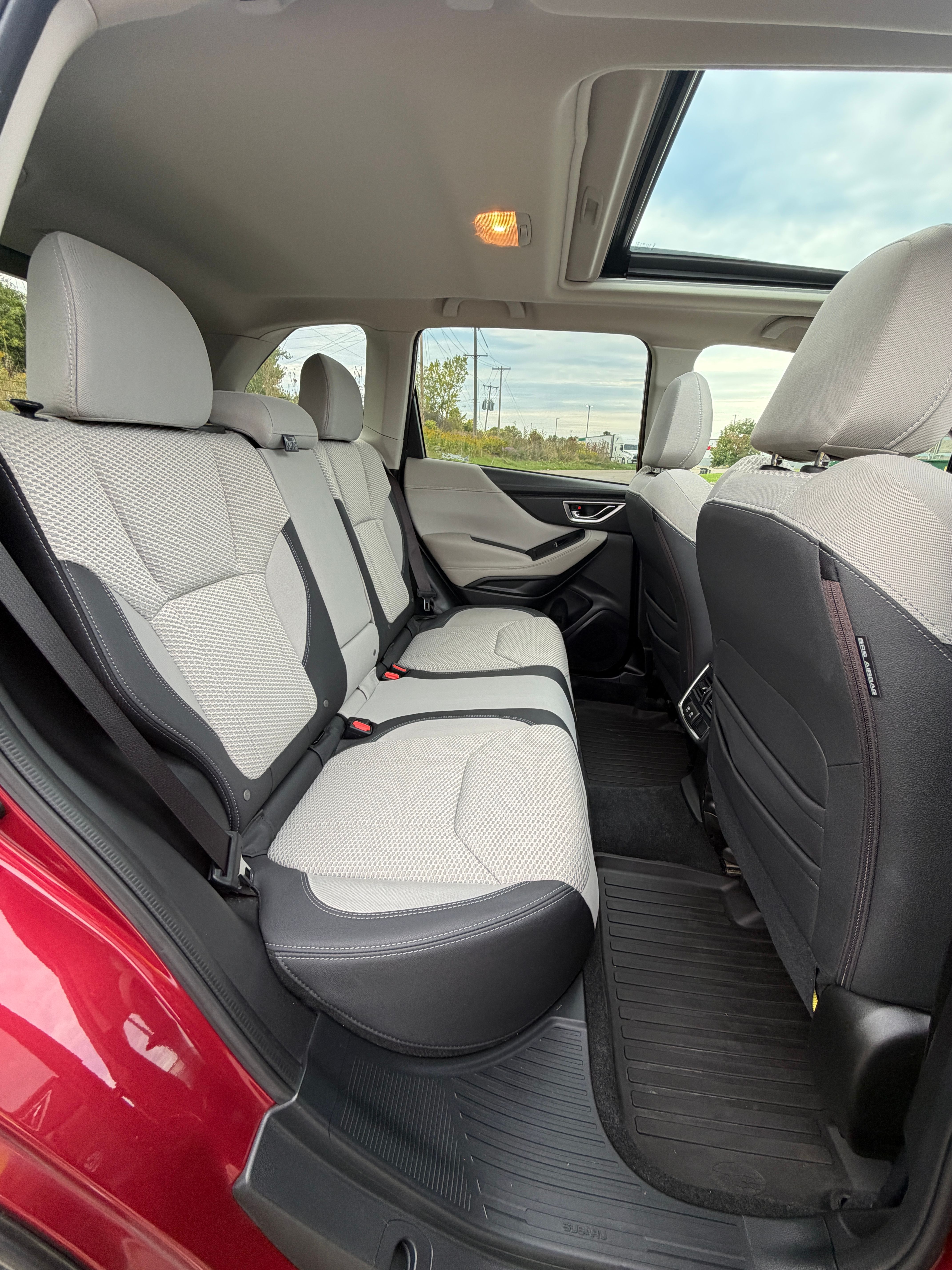 Used 2019 Subaru Forester Premium AWD/4WD image 16