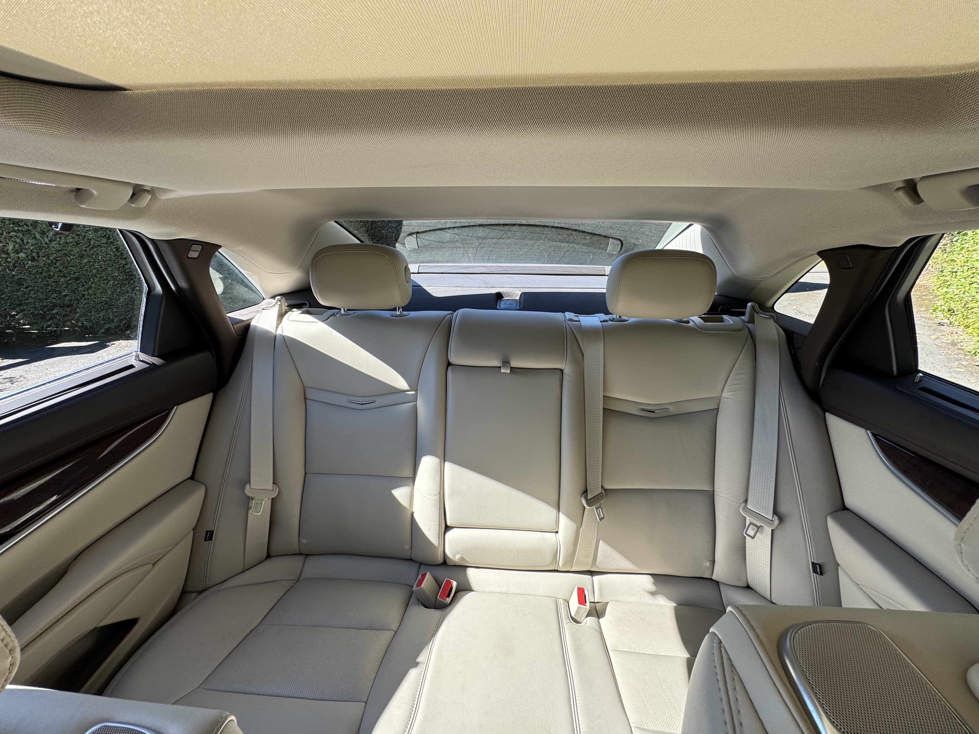 Used 2013 Cadillac XTS Premium FWD image 30