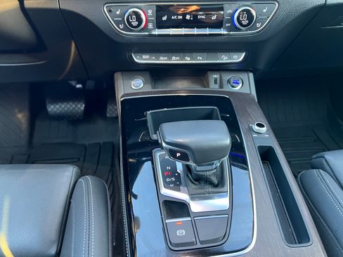 Used 2023 Audi Q5 2.0T Prestige image 16