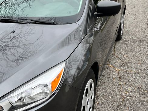 Used 2017 Ford Focus S image 6