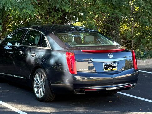 Used 2014 Cadillac XTS Luxury w/ Driver Awareness Package AWD/4WD image 2