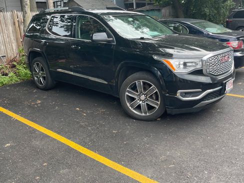 Used 2019 GMC Acadia Denali AWD/4WD image 5