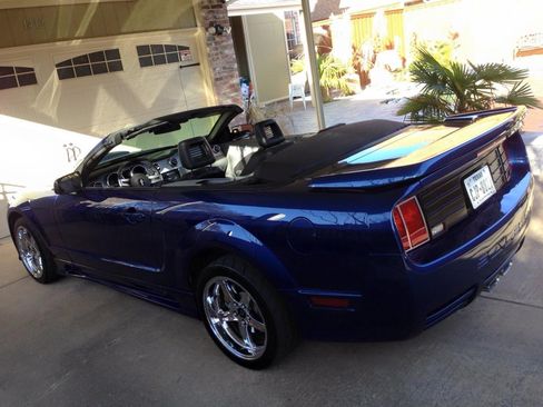 Used 2008 Ford Mustang GT Premium RWD image 8