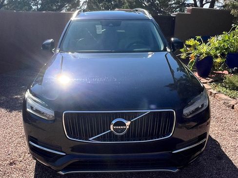 Used 2016 Volvo XC90 T6 Momentum w/ Momentum Plus Package AWD/4WD image 4