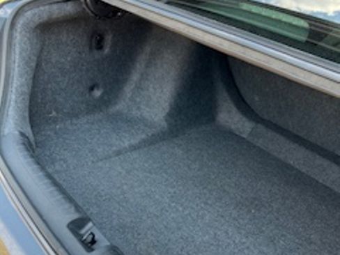 Used 2018 Honda Accord LX image 6