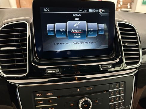 Used 2016 Mercedes-Benz GLE 350 image 12