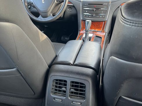 Used 2014 Lincoln MKS AWD w/ Equipment Group 101A image 6