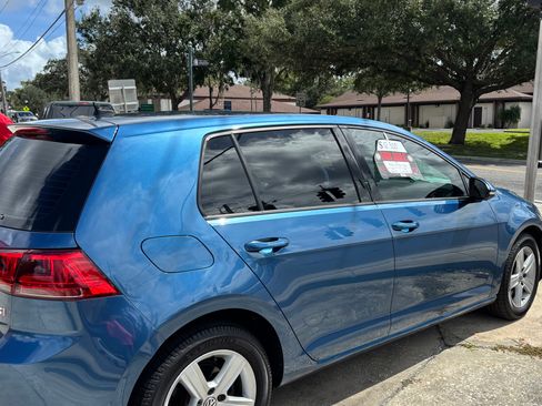 Used 2017 Volkswagen Golf Wolfsburg Edition image 12