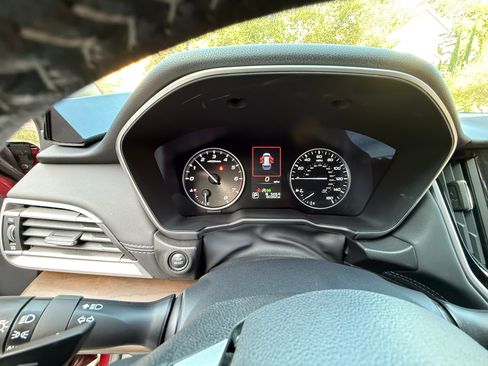 Used 2020 Subaru Outback Limited XT w/ Tech Package 2 AWD/4WD image 5