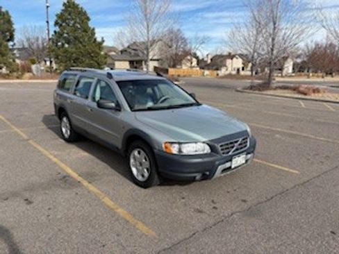 Used 2005 Volvo XC70 image 5