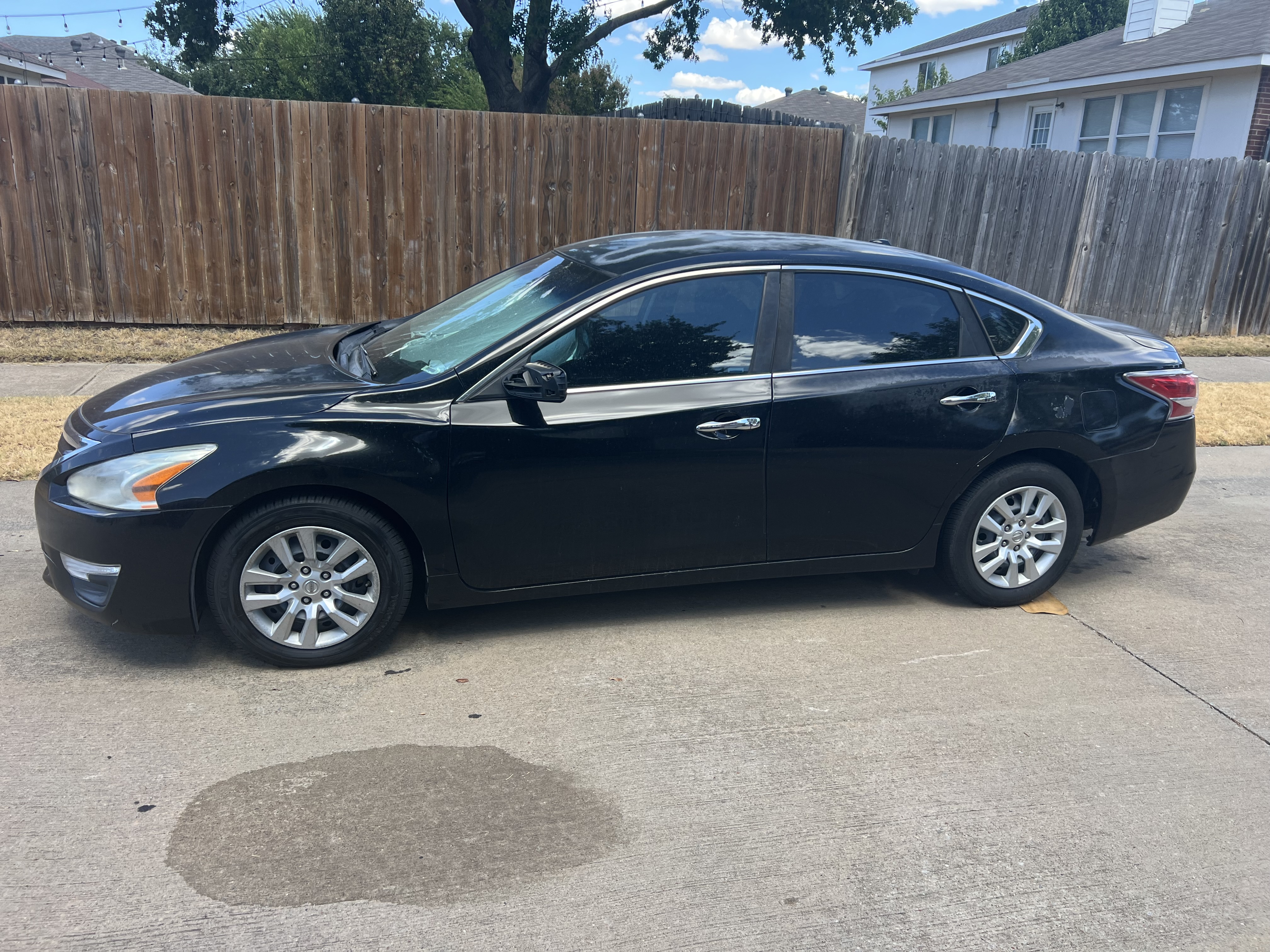 Used 2015 Nissan Altima 2.5 S w/ Power Driver Seat Package FWD image 1