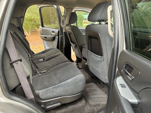 Used 2008 Chevrolet Tahoe LS w/ Skid Plate Package image 9