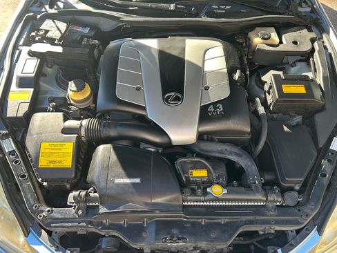 Used 2004 Lexus SC 430 Convertible image 15