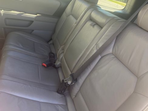 Used 2011 Honda Pilot EX-L image 11