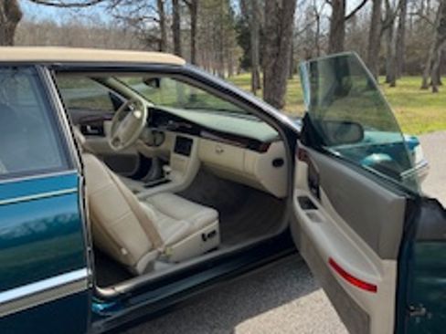 Used 1994 Cadillac Eldorado image 5