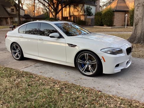 Used 2013 BMW M5 image 5