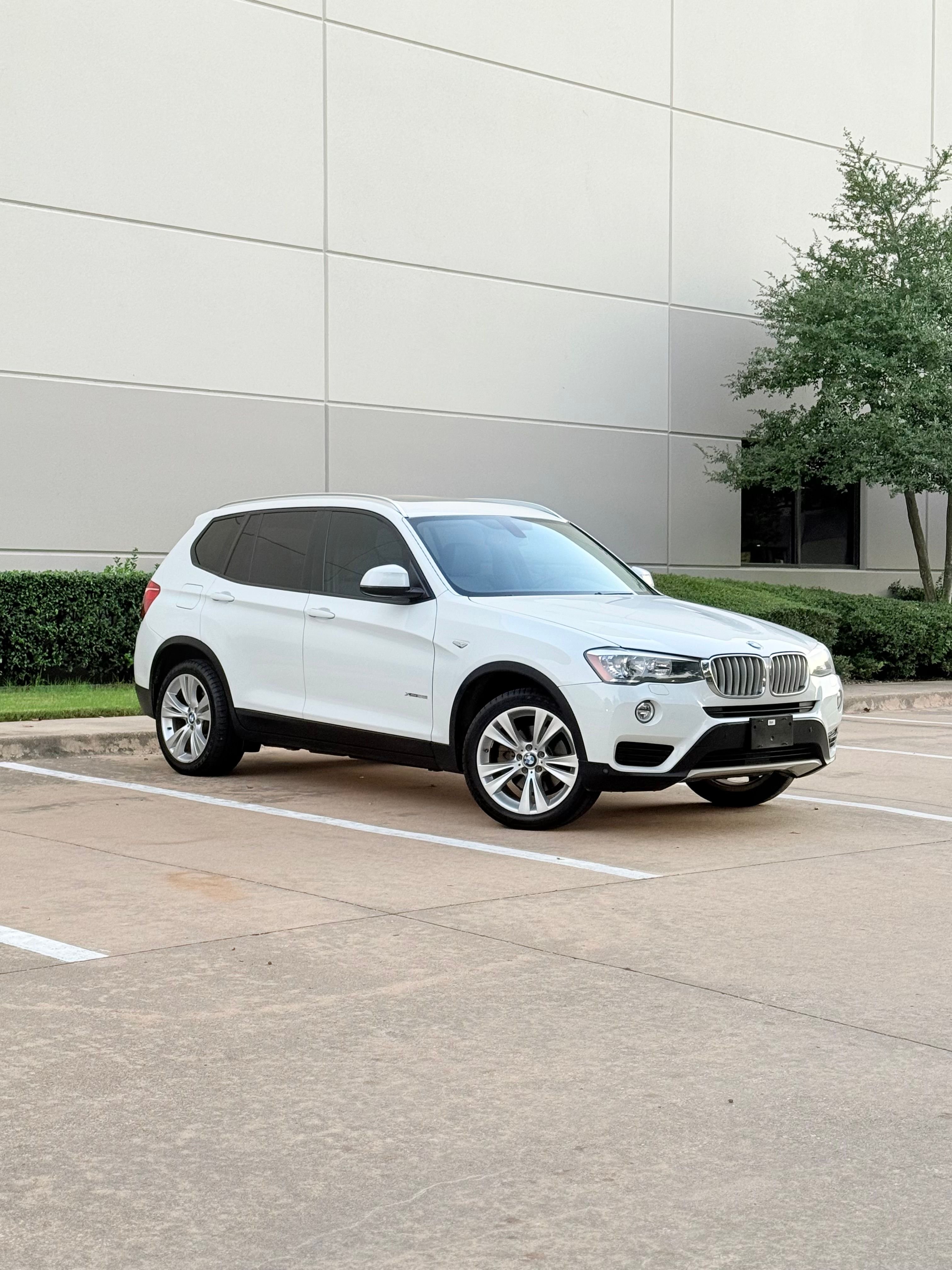 Used 2015 BMW X3 xDrive28i w/ Premium Package AWD/4WD image 13