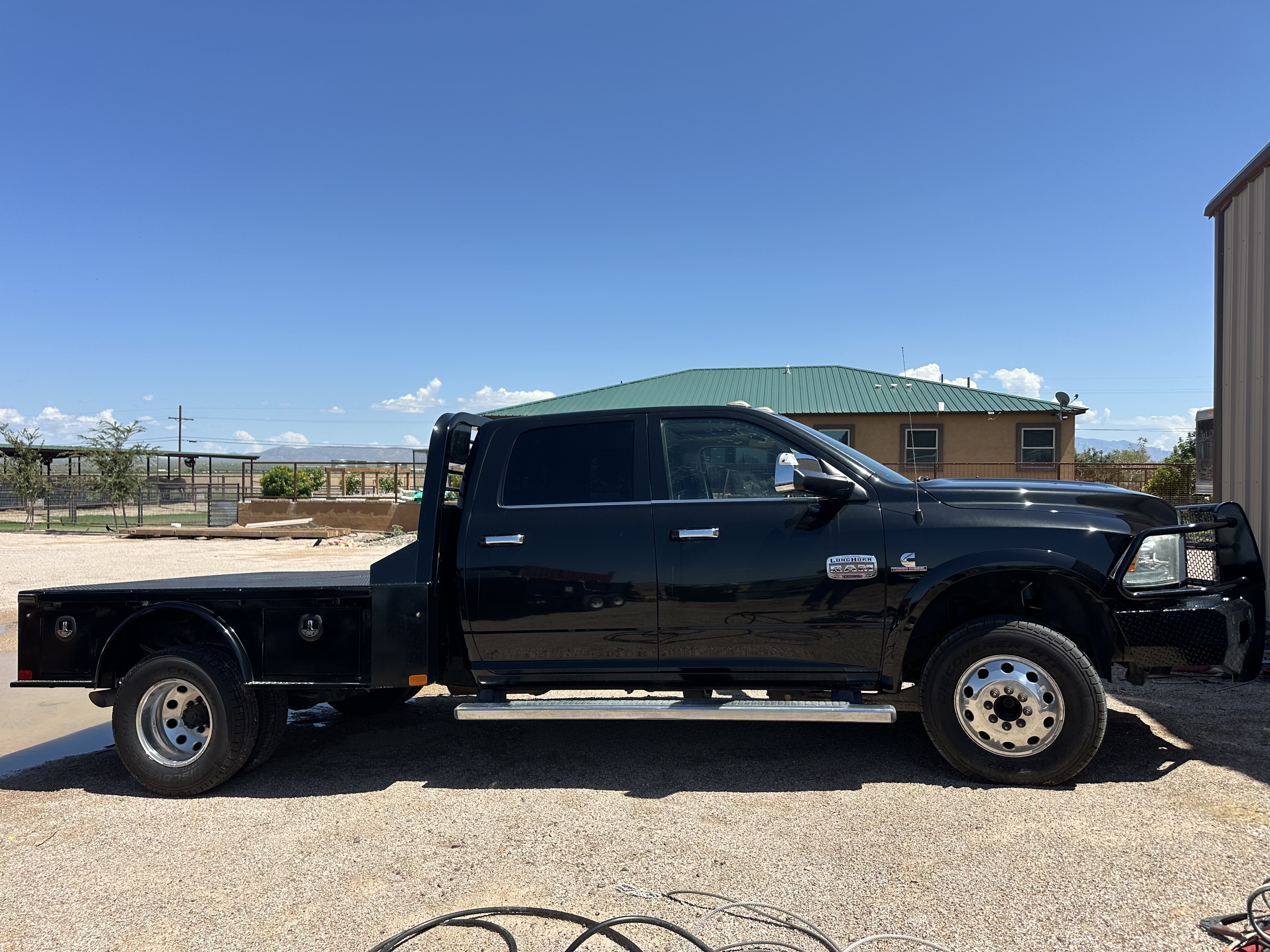 Used 2017 RAM 3500 Laramie Longhorn AWD/4WD image 2
