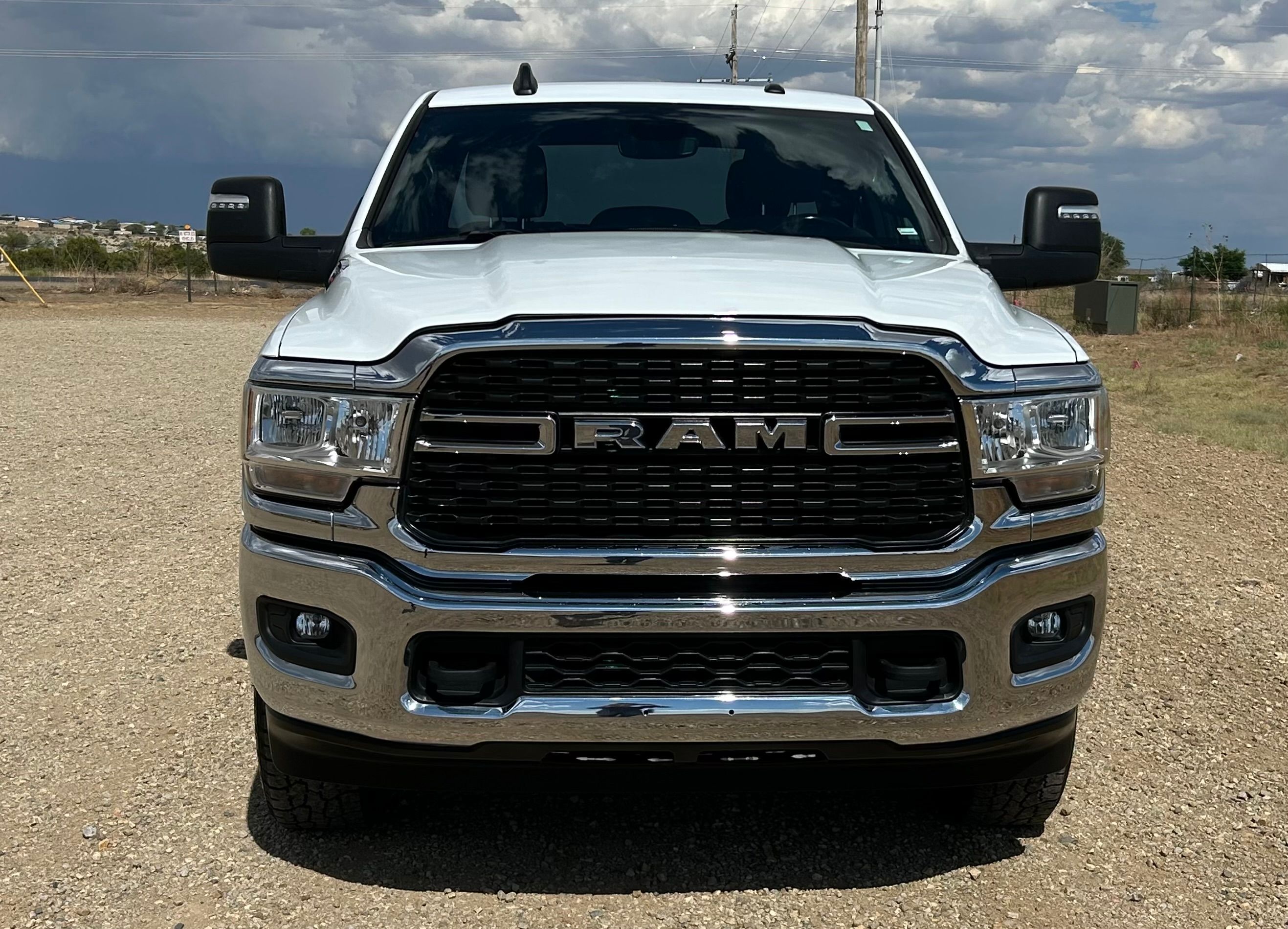 Used 2023 RAM 2500 Big Horn w/ Level 1 Equipment Group AWD/4WD image 2