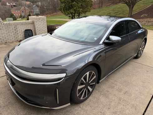 Used 2022 Lucid Air Grand Touring image 9