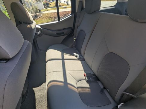 Used 2015 Nissan Xterra S w/ Value Package image 11