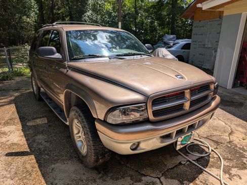 Used 2001 Dodge Durango SLT image 2