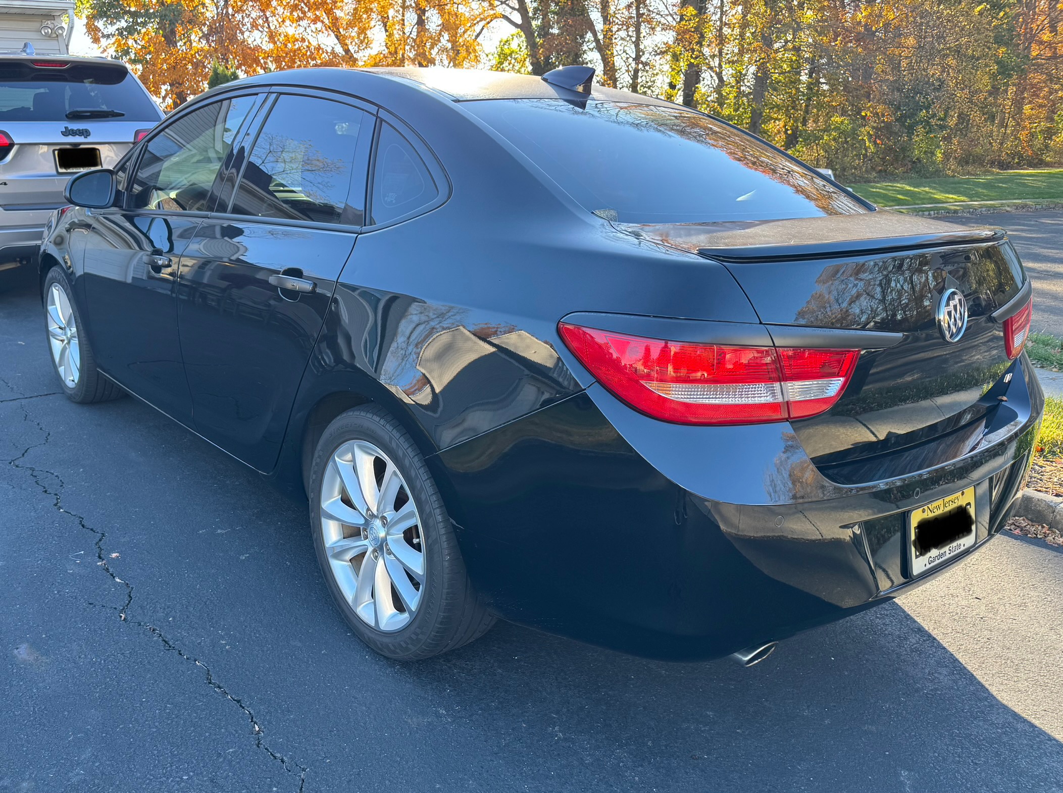 Used 2016 Buick Verano Premium w/ Driver Confidence Package FWD image 8