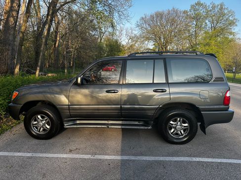 Used 2002 Lexus LX 470 4WD image 11