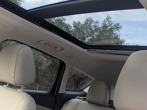 Used 2014 Ford Escape Titanium w/ Equipment Group 401A image 11