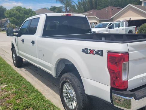 Used 2019 Ford F250 XLT AWD/4WD image 6