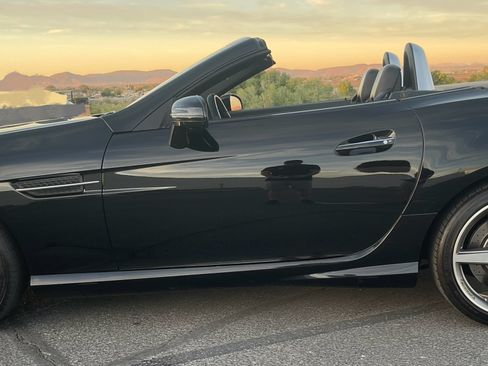 Used 2012 Mercedes-Benz SLK 55 AMG image 11