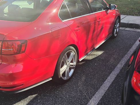 Used 2017 Volkswagen Jetta GLI image 4