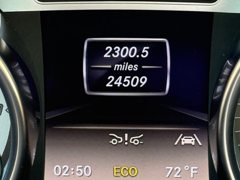 Used 2013 Mercedes-Benz SL 550 image 18