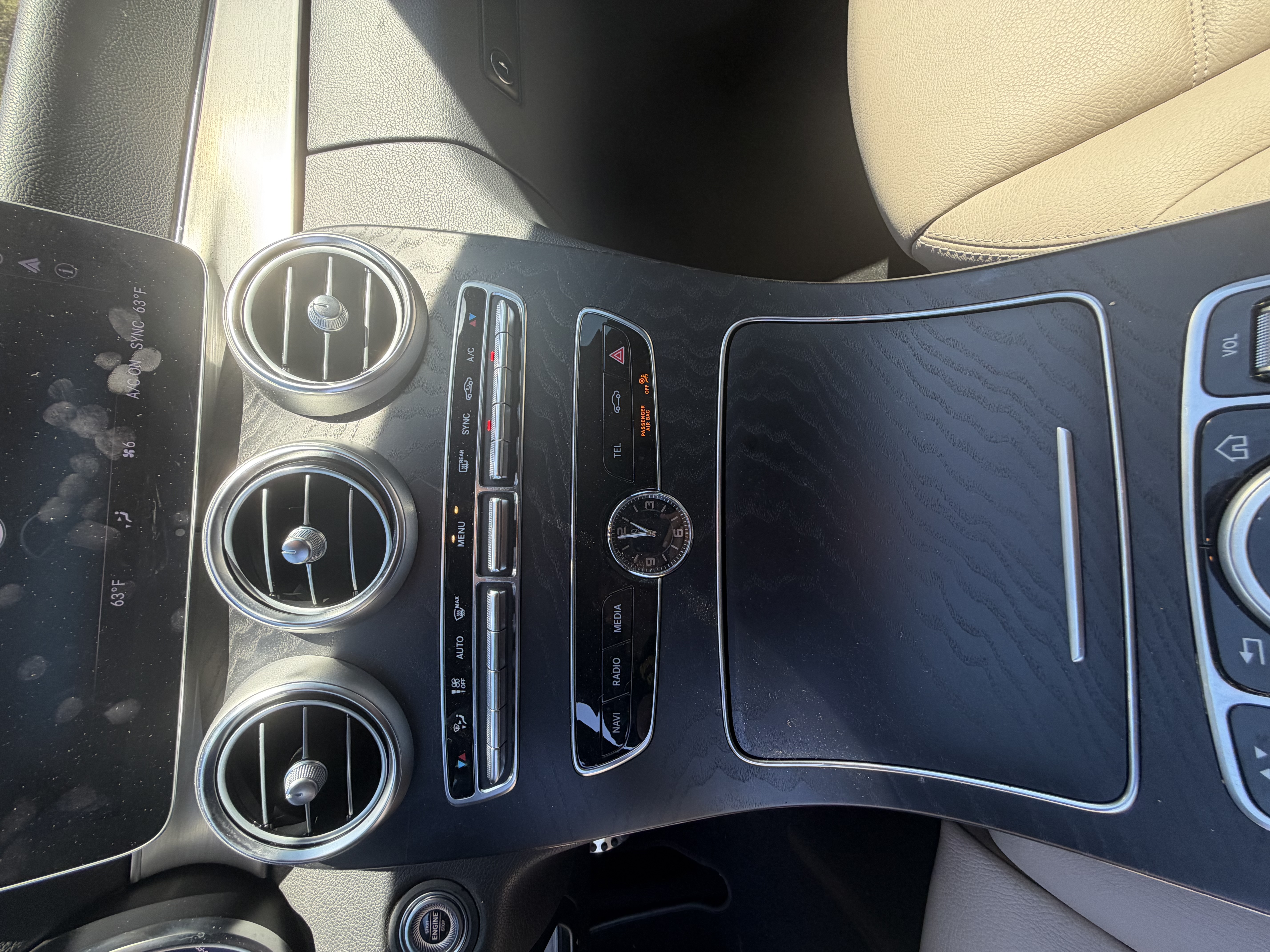Used 2021 Mercedes-Benz C 300 Sedan image 18