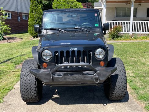 Used 2010 Jeep Wrangler Sport AWD/4WD image 4