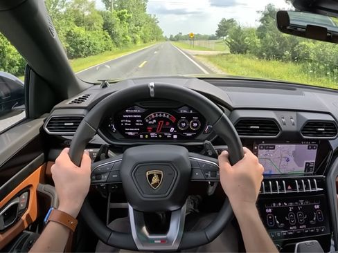 Used 2013 Hyundai Accent GS image 2