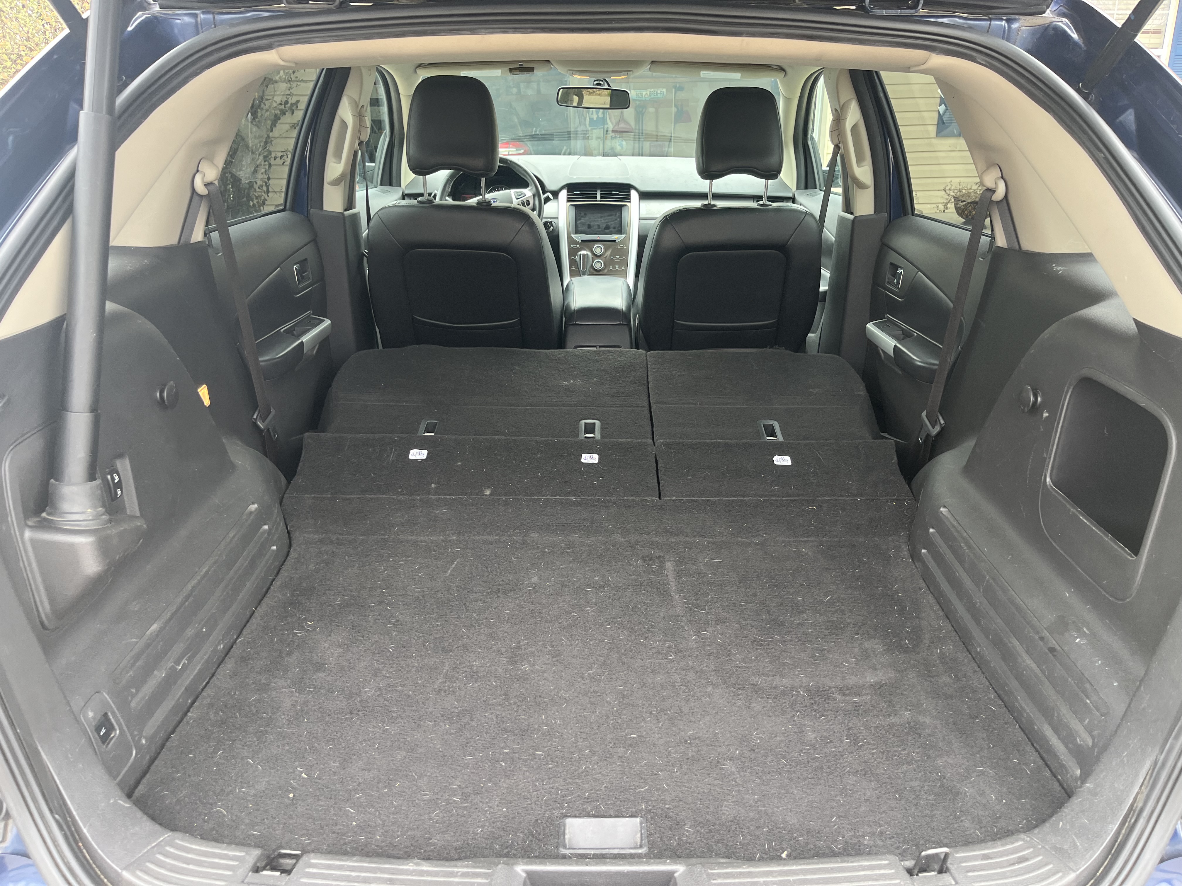 Used 2012 Ford Edge SEL FWD image 11