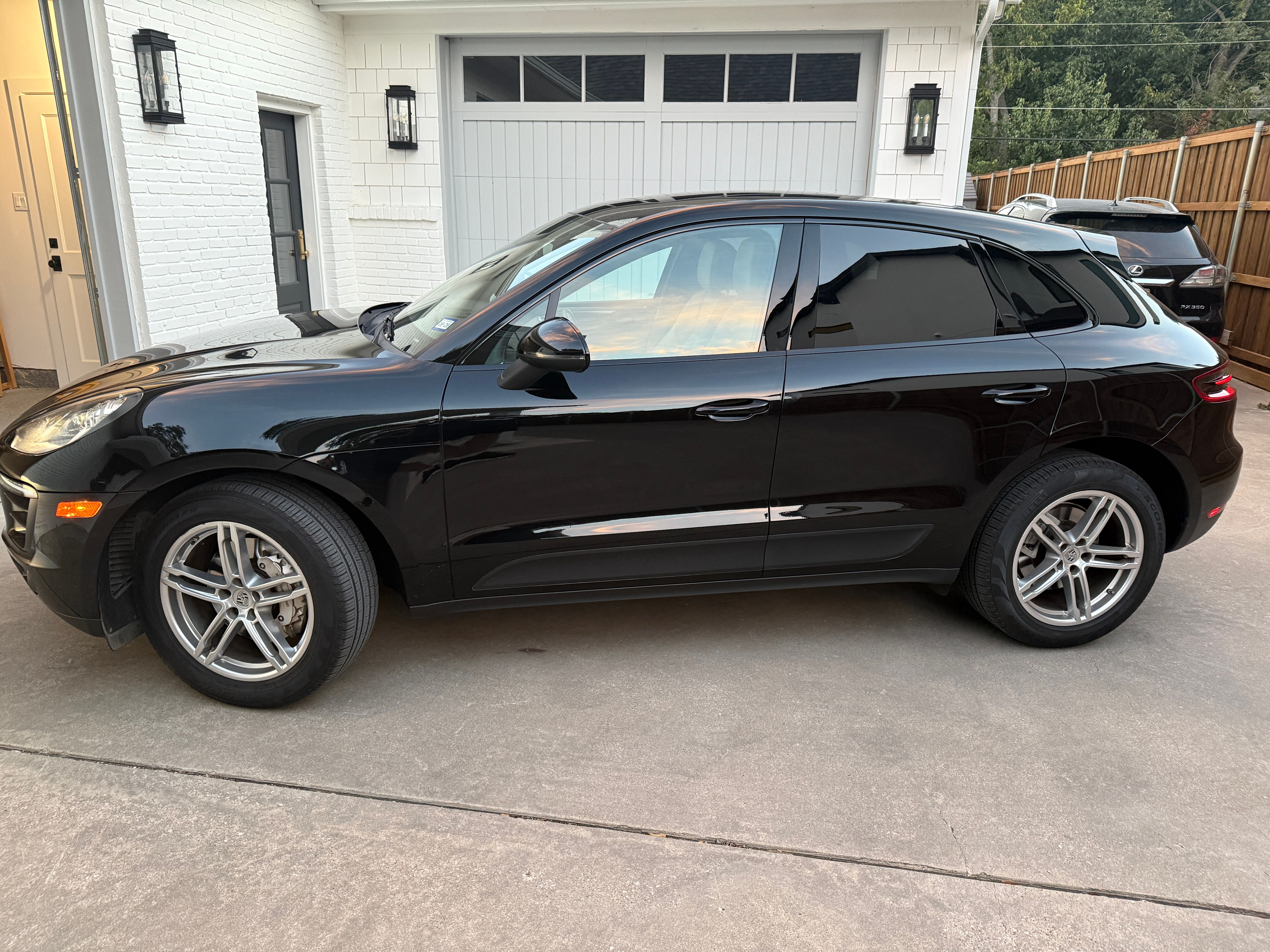 Used 2018 Porsche Macan S AWD/4WD image 20