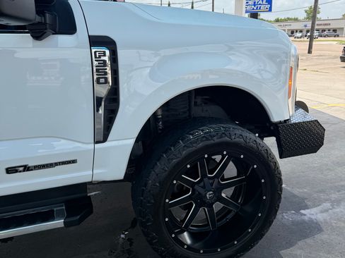 Used 2023 Ford F350 Lariat w/ Chrome Package AWD/4WD image 13
