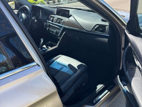 Used 2015 BMW 335i Sedan image 4