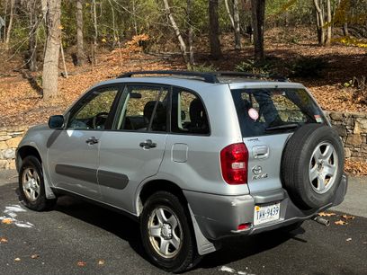 Used 2005 Toyota RAV4 2WD