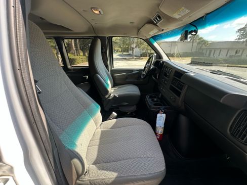 Used 2013 Chevrolet Express 2500 LT w/ LT Preferred Equipment Group image 12