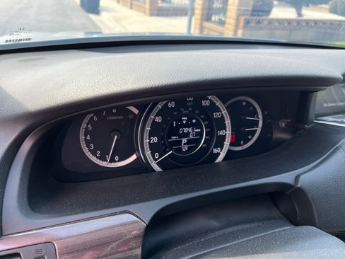 Used 2017 Honda Accord EX-L image 30