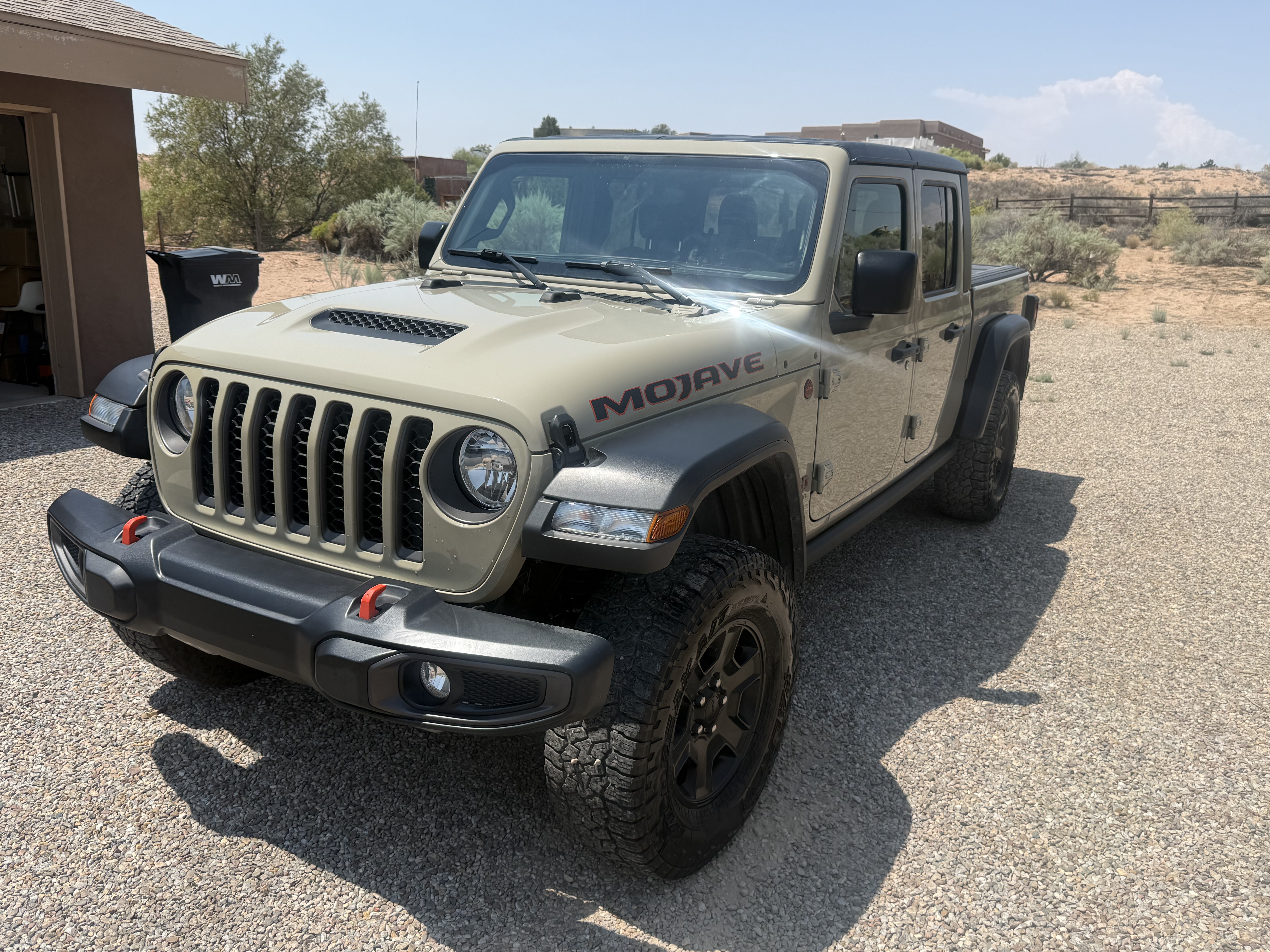 Used 2022 Jeep Gladiator Mojave w/ Trailer Tow Package AWD/4WD image 14