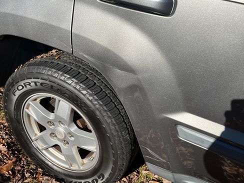 Used 2007 Jeep Grand Cherokee Laredo image 11