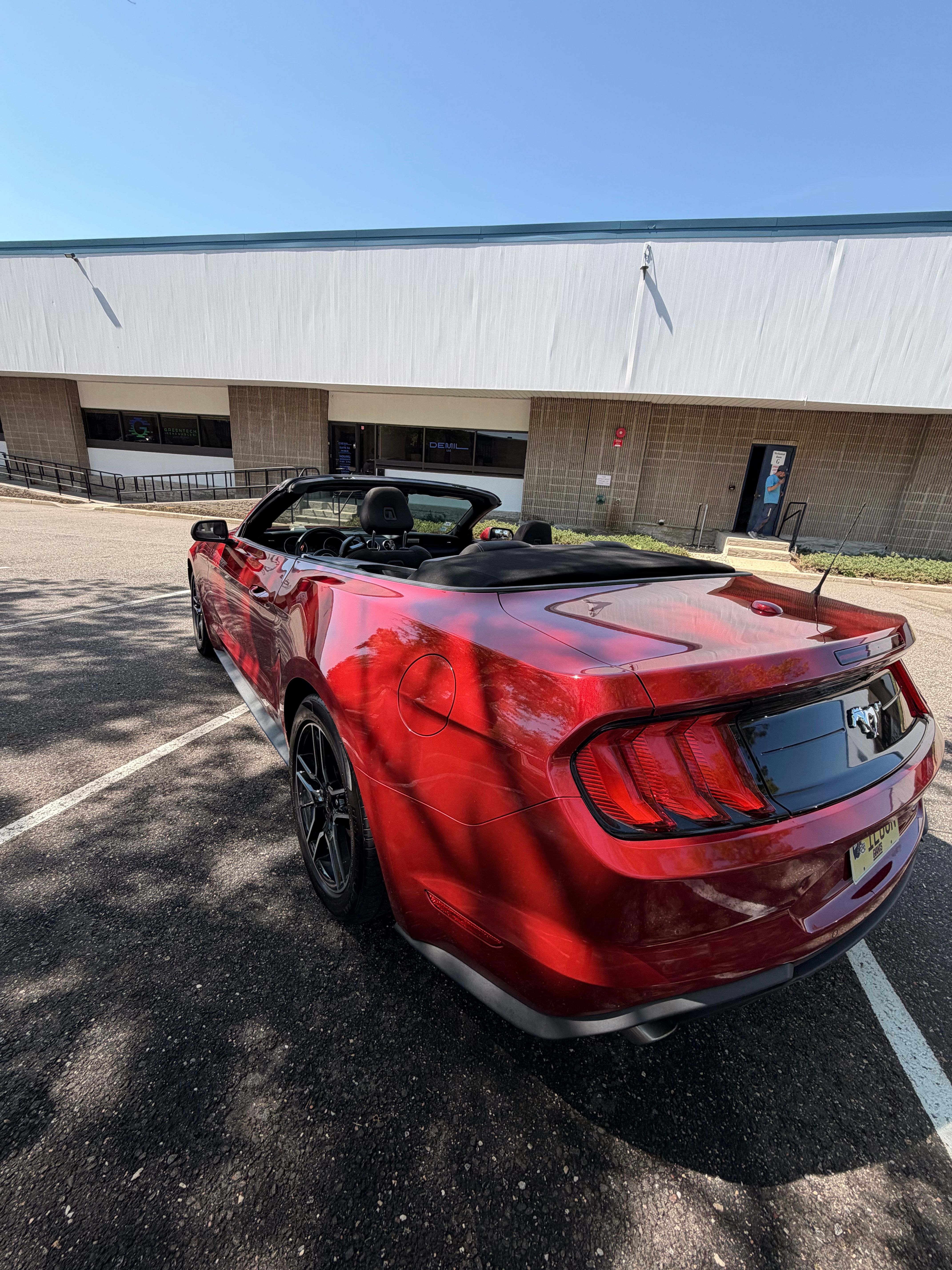 Used 2021 Ford Mustang Convertible w/ Equipment Group 101A RWD image 16