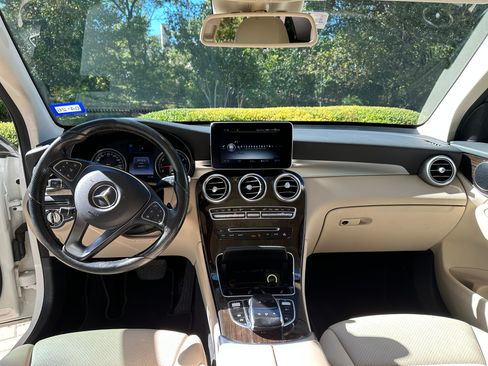 Used 2016 Mercedes-Benz GLC 300 image 6