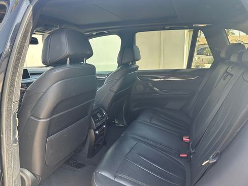 Used 2018 BMW X5 xDrive35i w/ M Sport Package AWD/4WD image 11